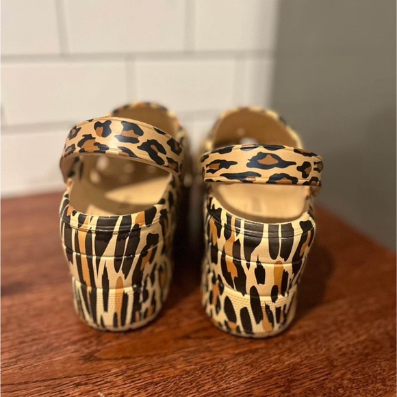 Womens Platform “Croc” Style Shoes Leopard print Size 6 - Picture 3 of 3